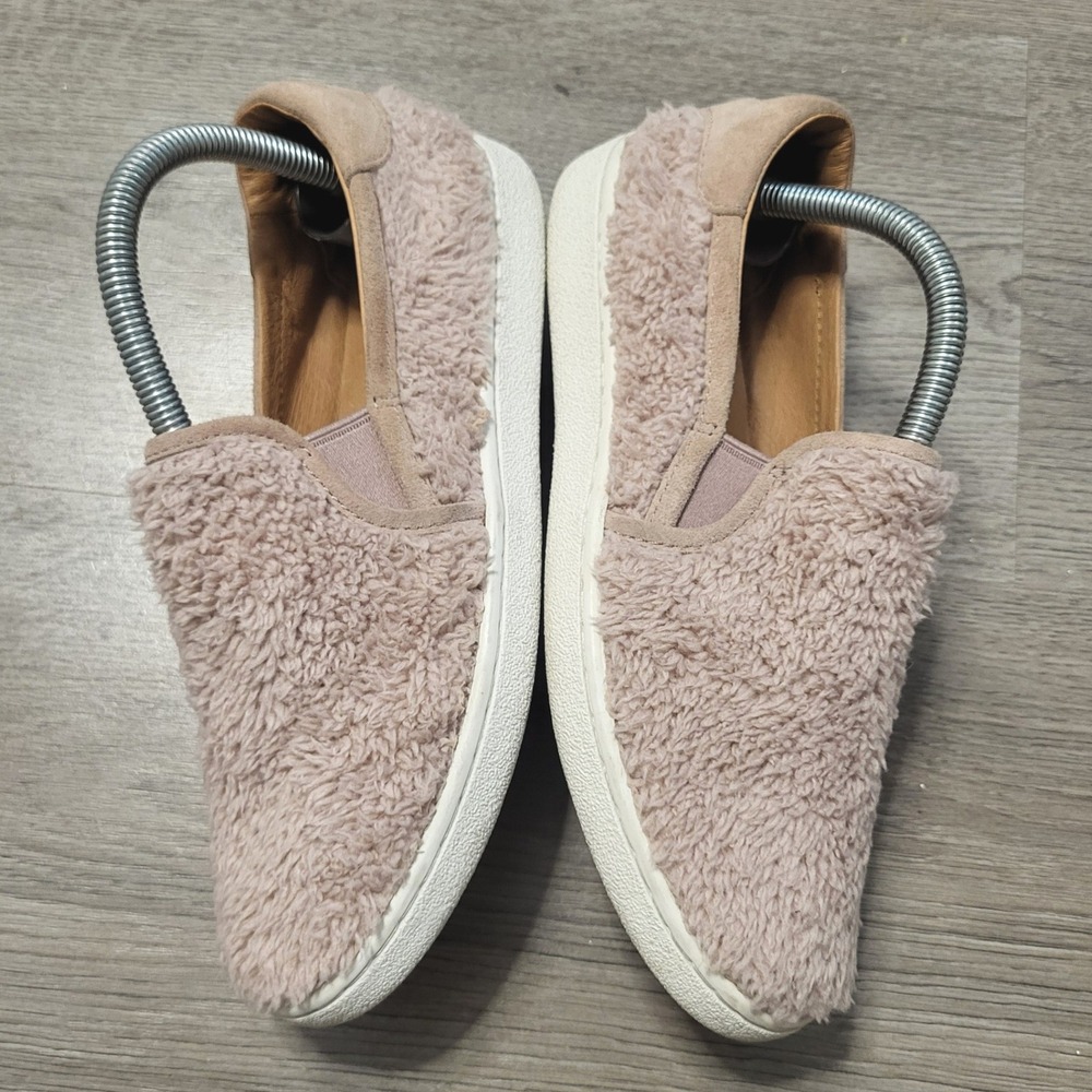 UGG Ricci Dusk Pink Faux Fur Slip On Sneakers Low Top Plush Rose Fall Womens 6.5